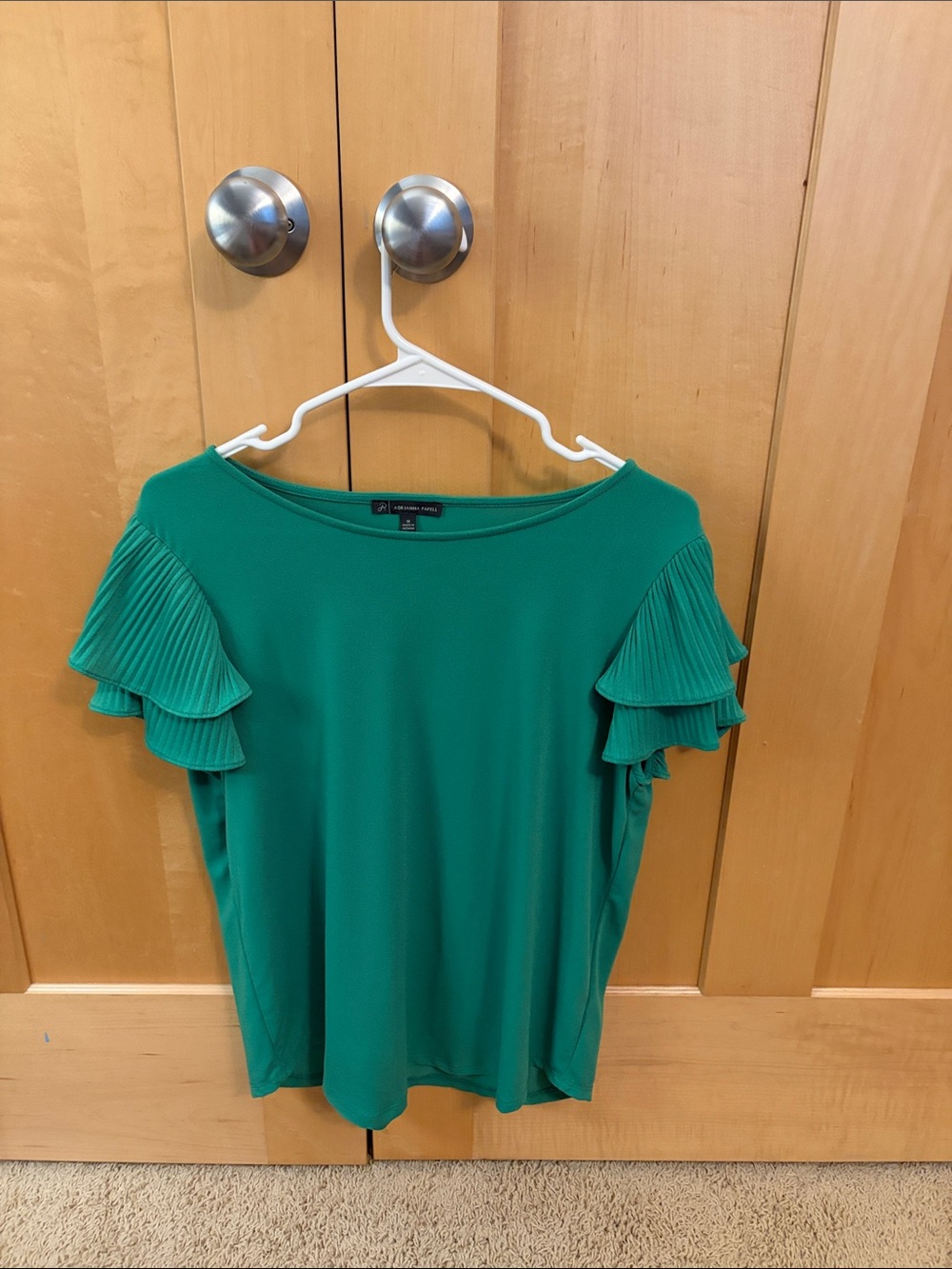 Adrianna Papell Emerald Green Pleated Ruffle Sleeve Top